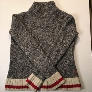 GENUINE ROOTS CABIN SWEATER